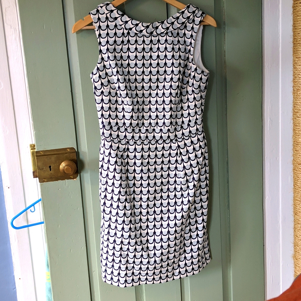 Boden blue dot boat neck dress